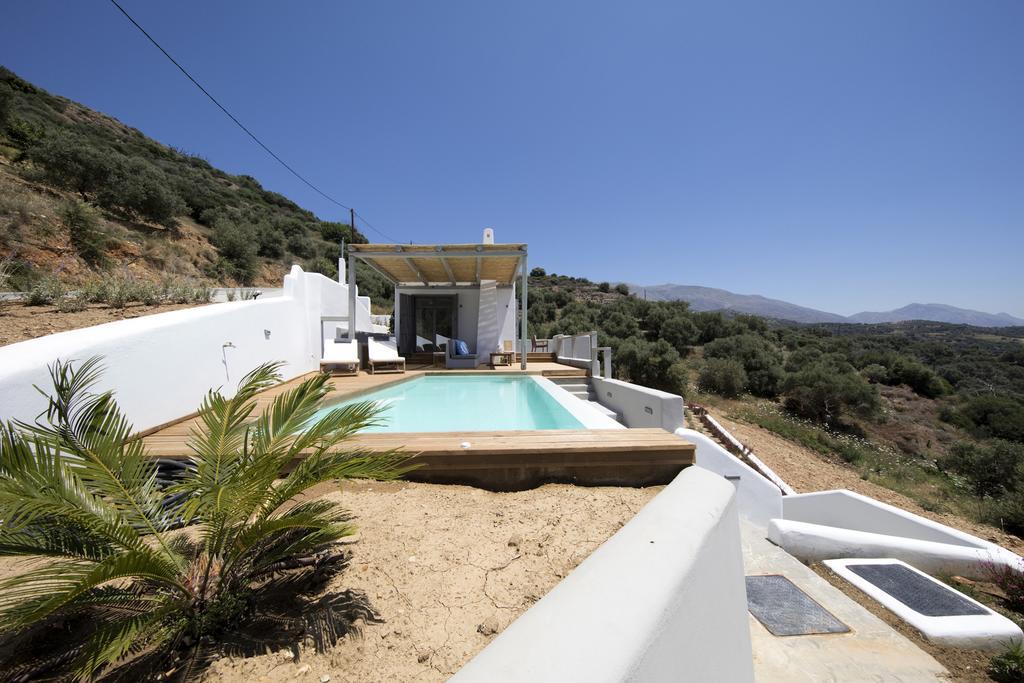 Villa Nissos Плакиас Экстерьер фото